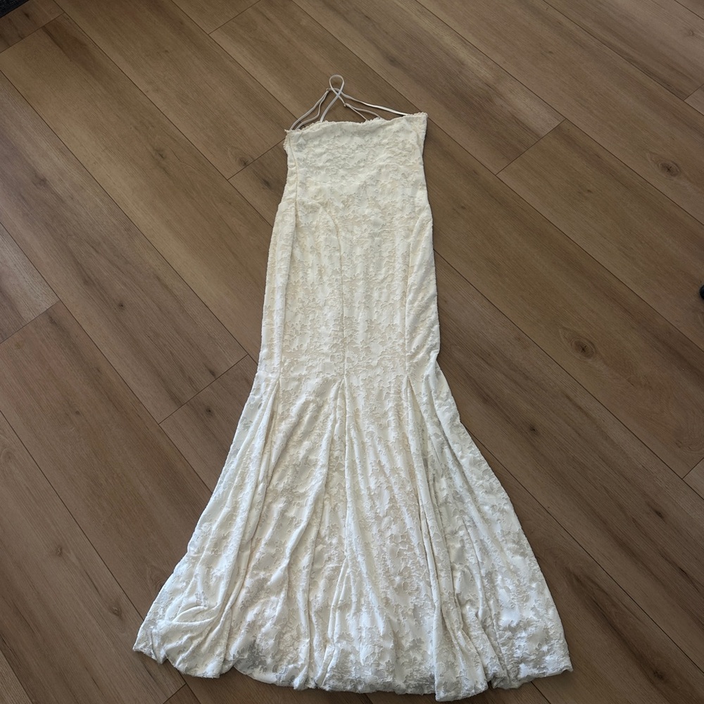 SHEIN Cream Lace Wedding Gown